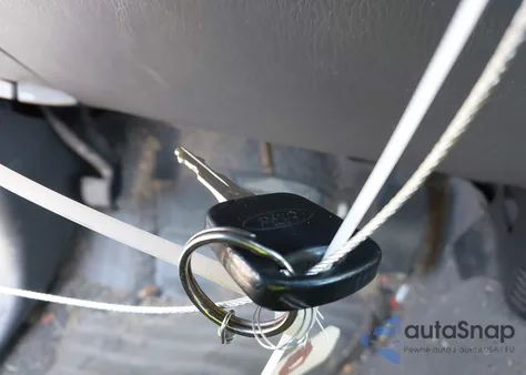 2001 Ford F-150 Xl/Xlt z USA, uszkodzony, nr VIN 1FTZF17231KA08151